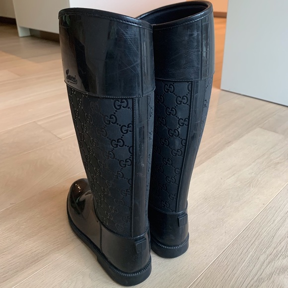 Gucci - GG Supreme Rubber Rain Boots - Picture 6 of 7